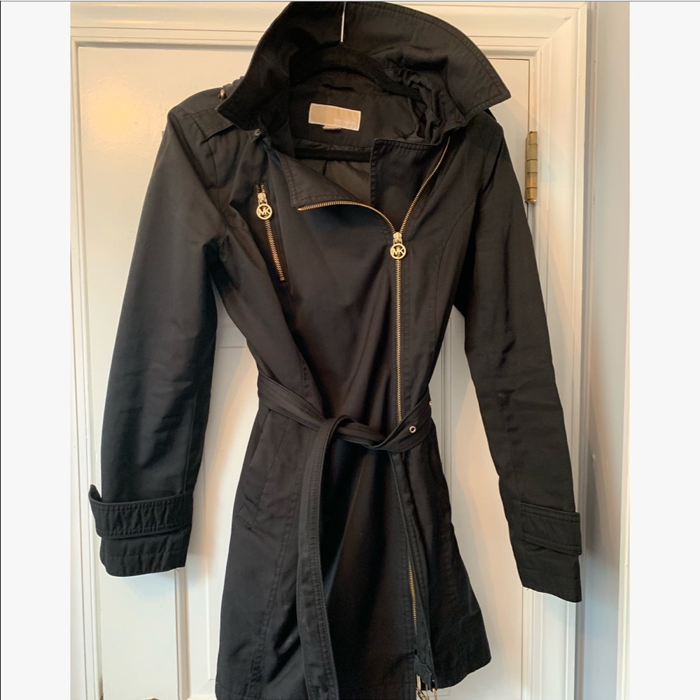 Michael Kors Raincoat | Size M